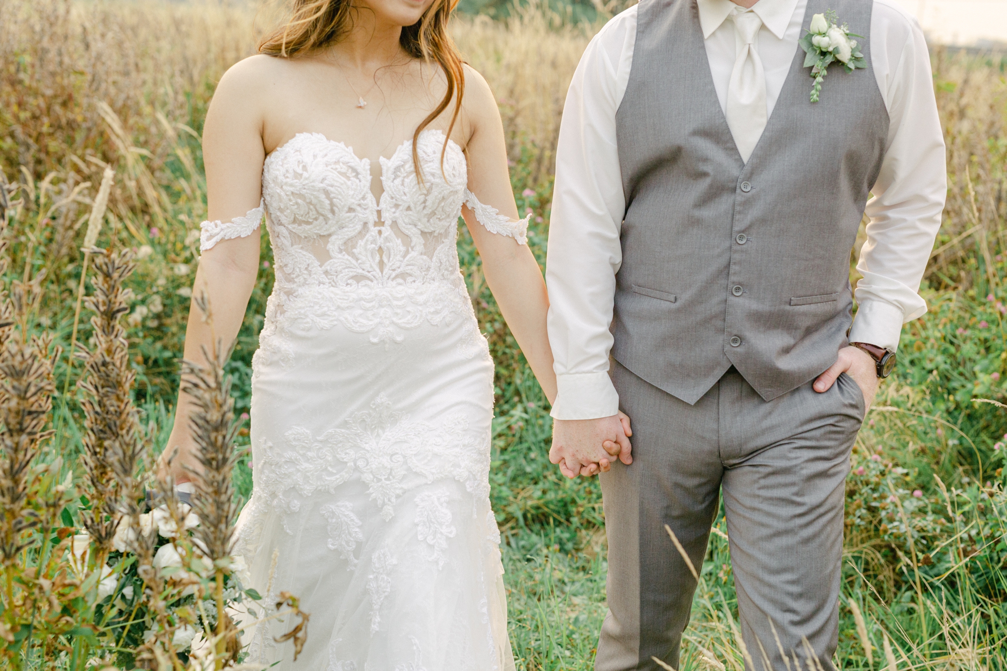 Farm 12 Wedding-Puyallup Wedding Photographers-Something Minted Photography