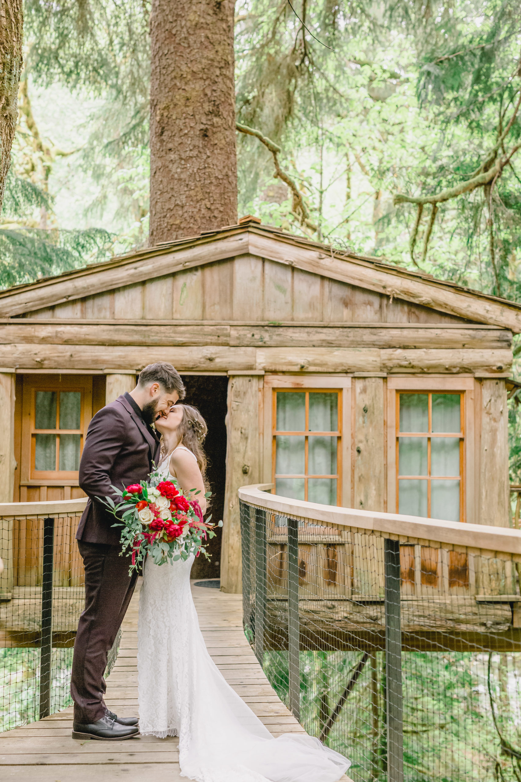 TreeHouse Point-PNW Wedding Photographers-Washington State Elopement-Something Minted Photography