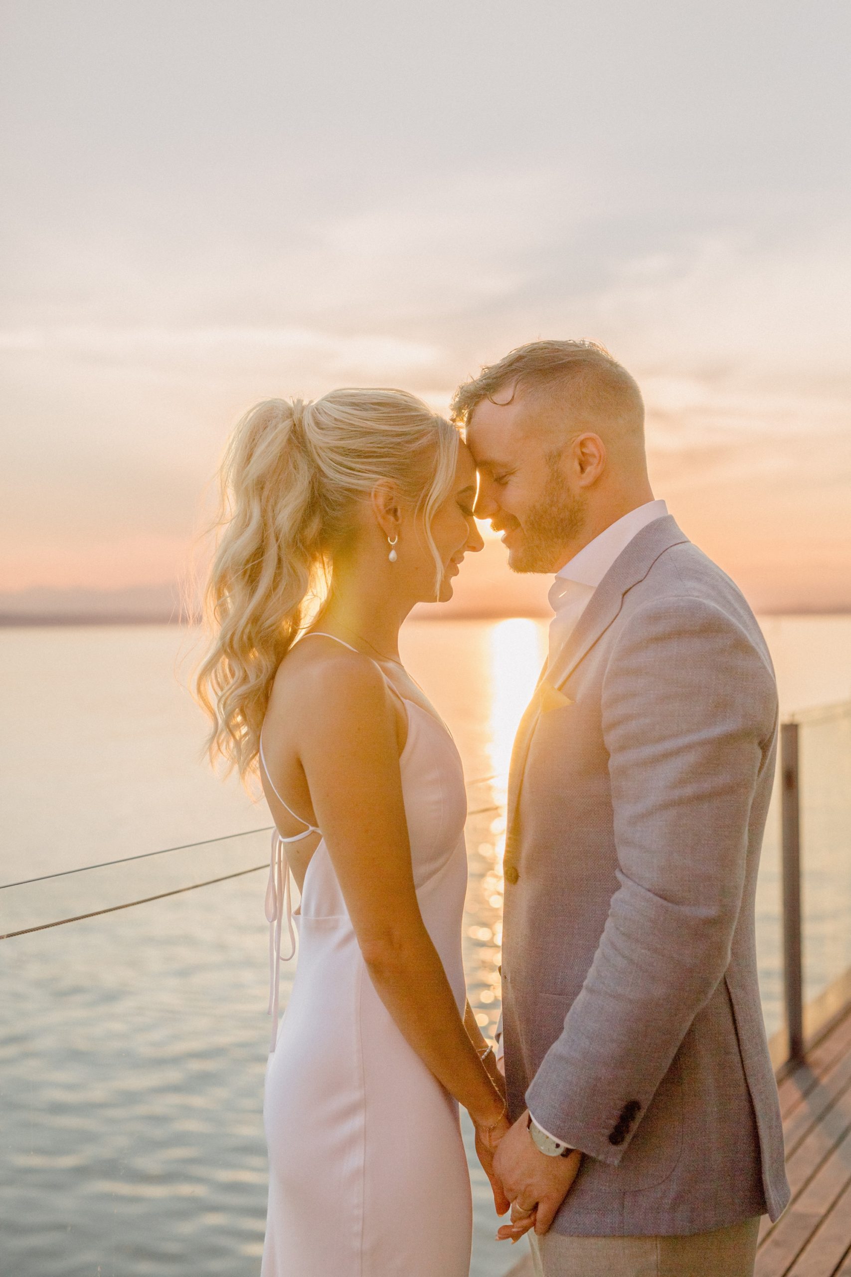 The Edgewater Hotel Wedding Photography-Luxury Seattle Waterfront Wedding Venues-Pacific Northwest Photographers-Something Minted