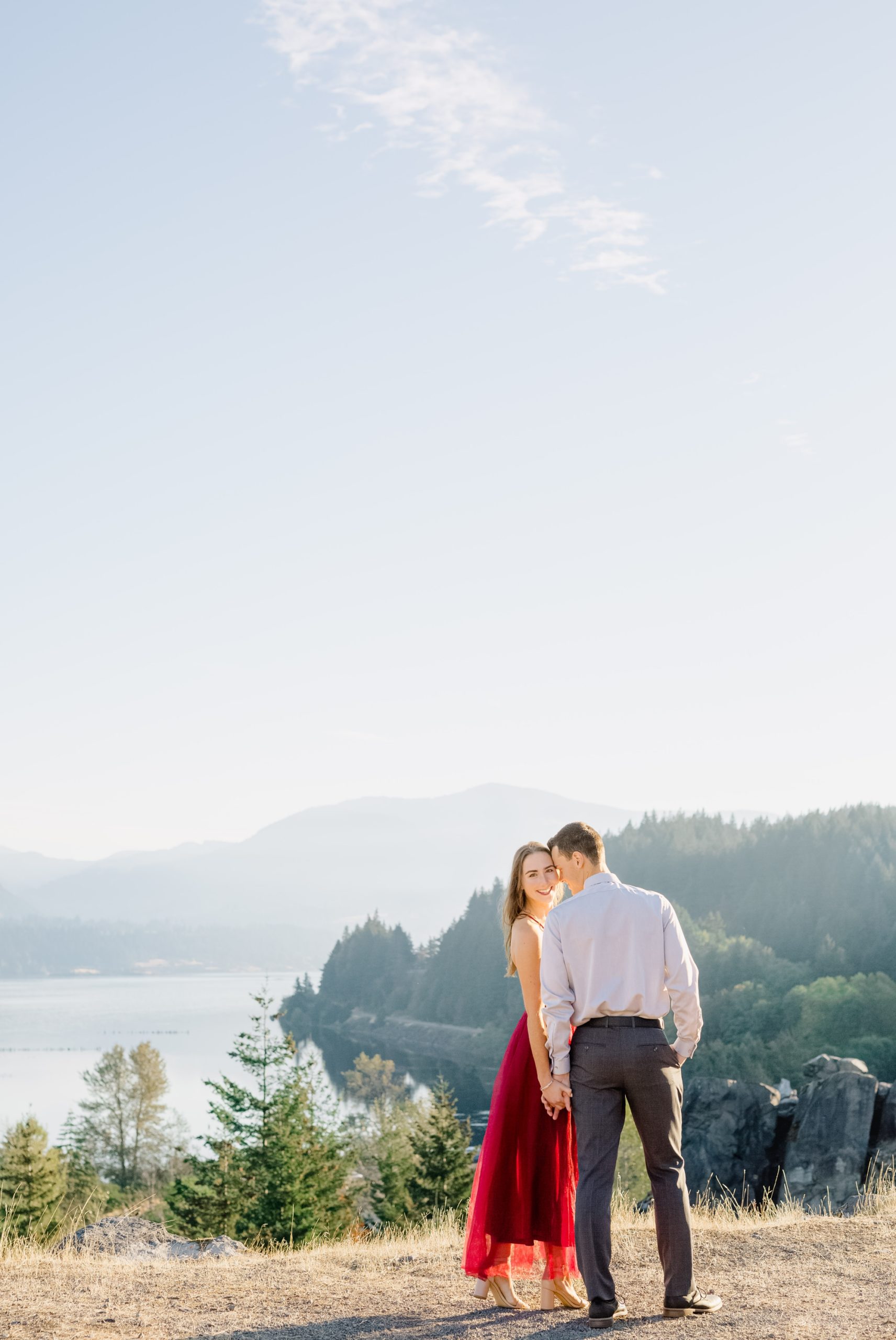 Scenic Columbia River Gorge Engagement Photography-Destination Engagement Session-Hood River Photographers-Something Minted Photography