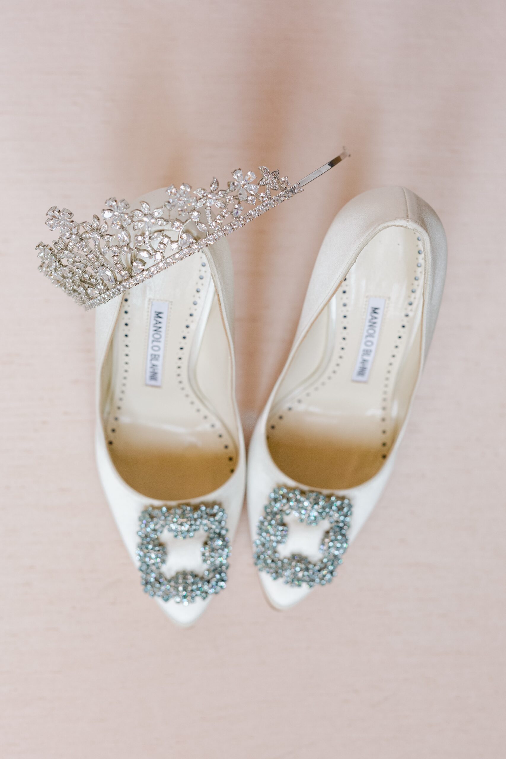 Manolo Blahnik Bridal Shoes-Thornewood Castle Wedding-Hall of Mirrors-Garden Estate Wedding-Pacific Northwest Photographers-Something Minted Photography